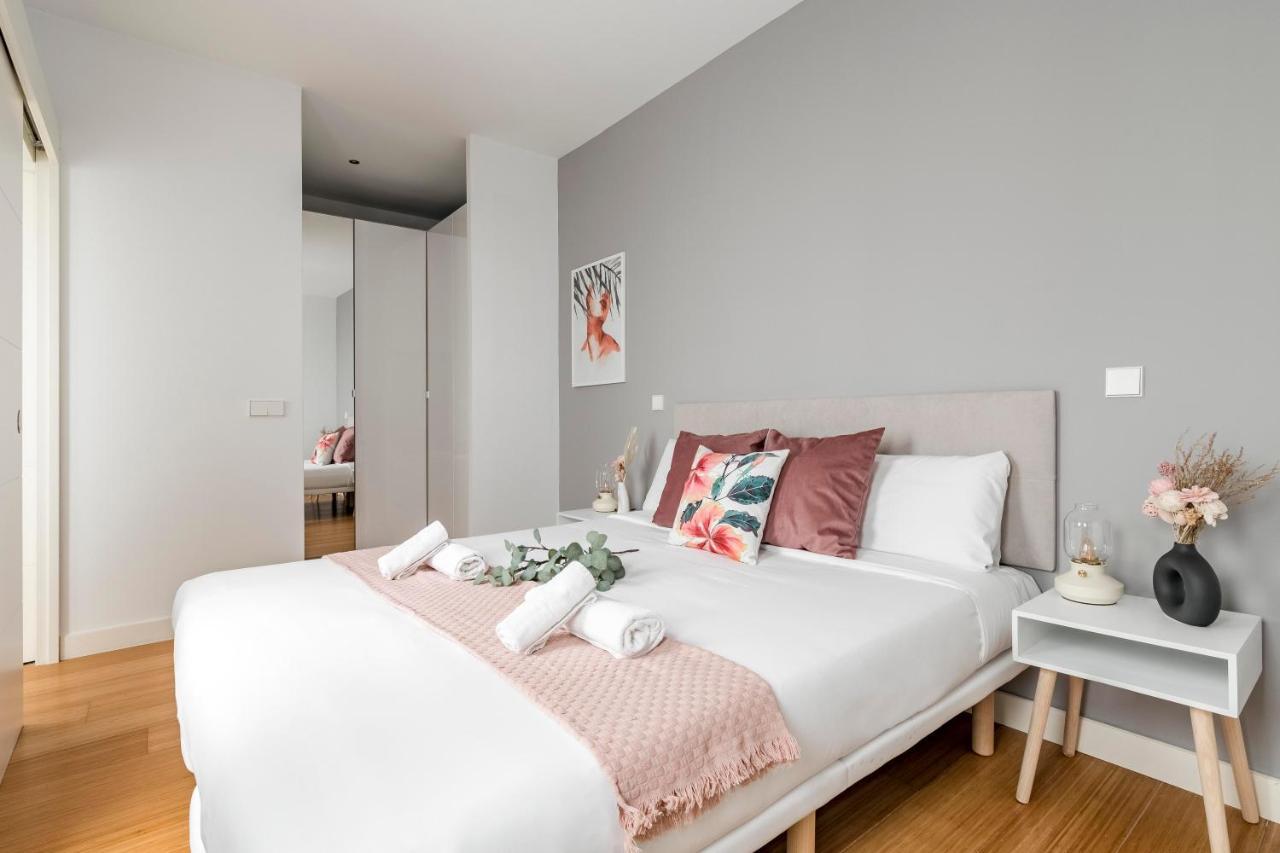 Charming Tirso De Molina III Apartment Madrid Ngoại thất bức ảnh